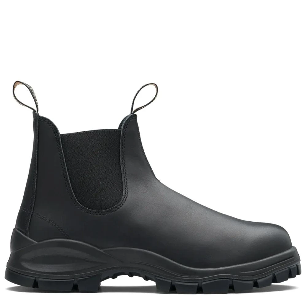 Blundstone Lug Sole 2240 In Black - Image 2