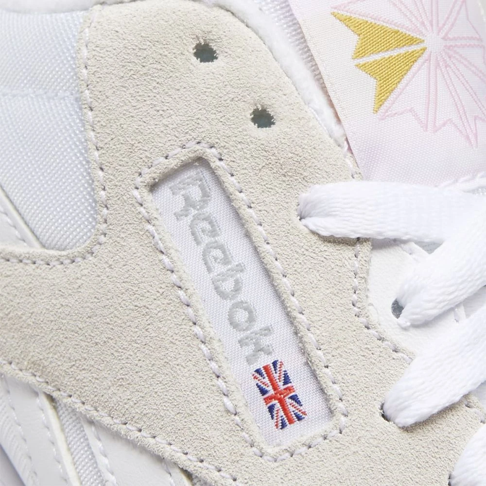 Reebok Women's Classic Nylon In White/Light Grey - Image 3