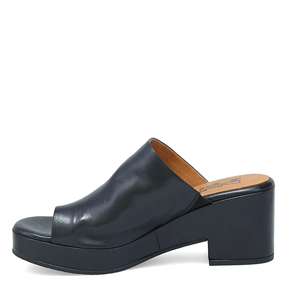 Miz Mooz Women's Gwen In Black - Image 4